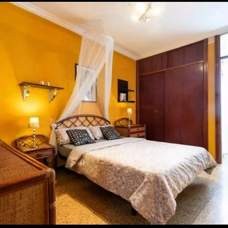 Casa Las Canteras